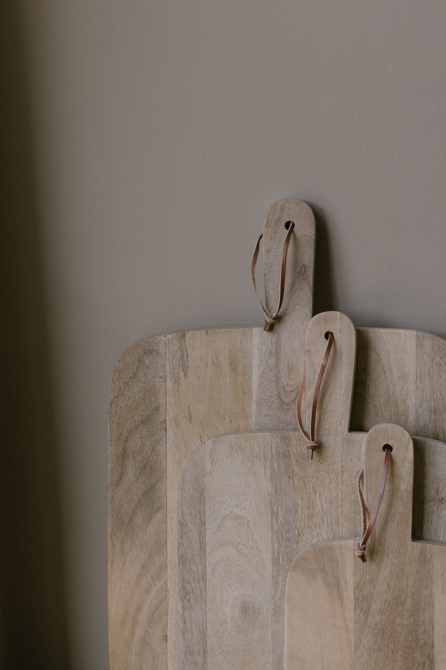 wmango wood chopping board
