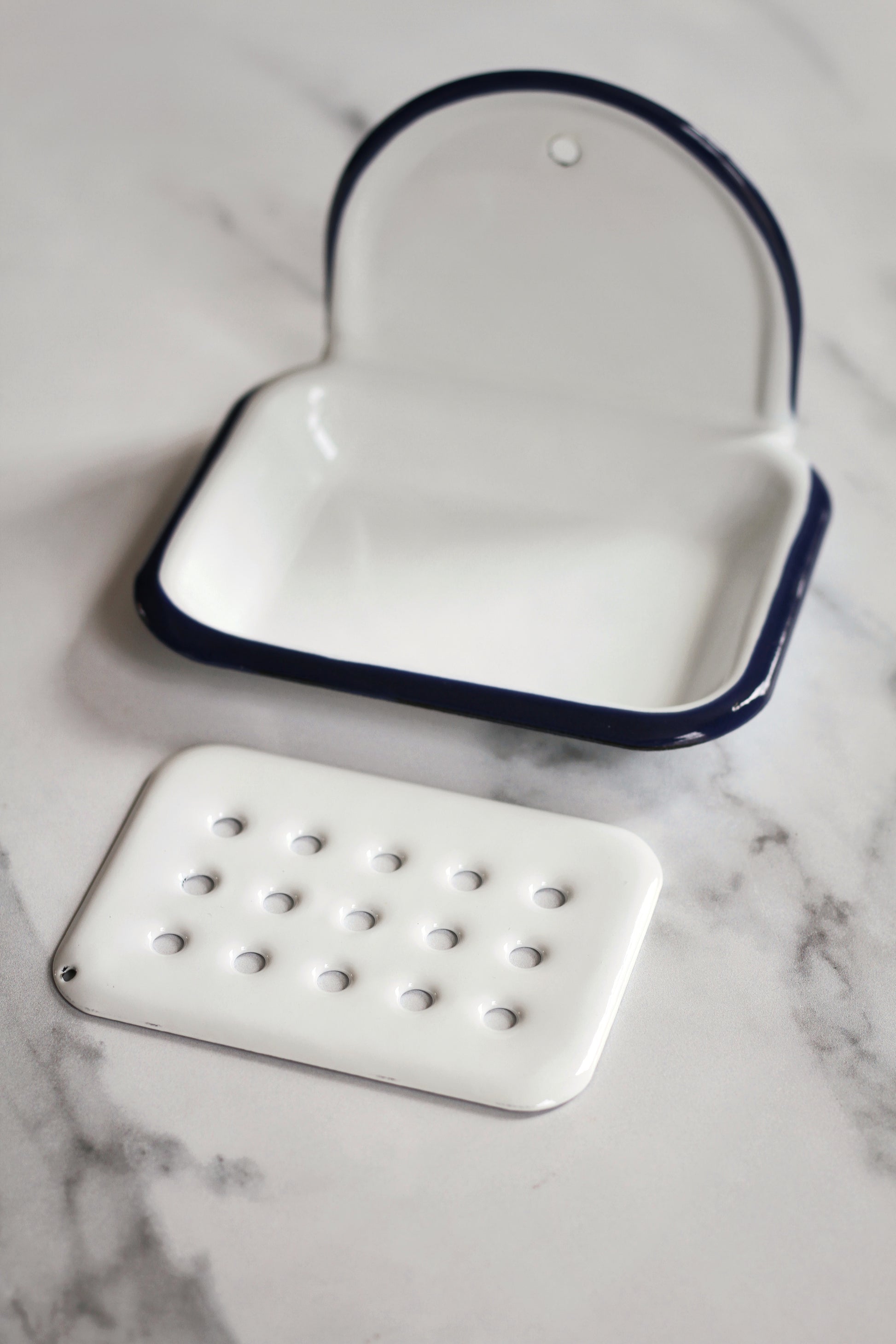 wall hung white enamel soap dish