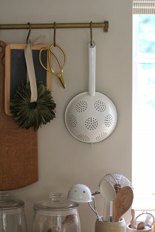 enamel colander with long handle 