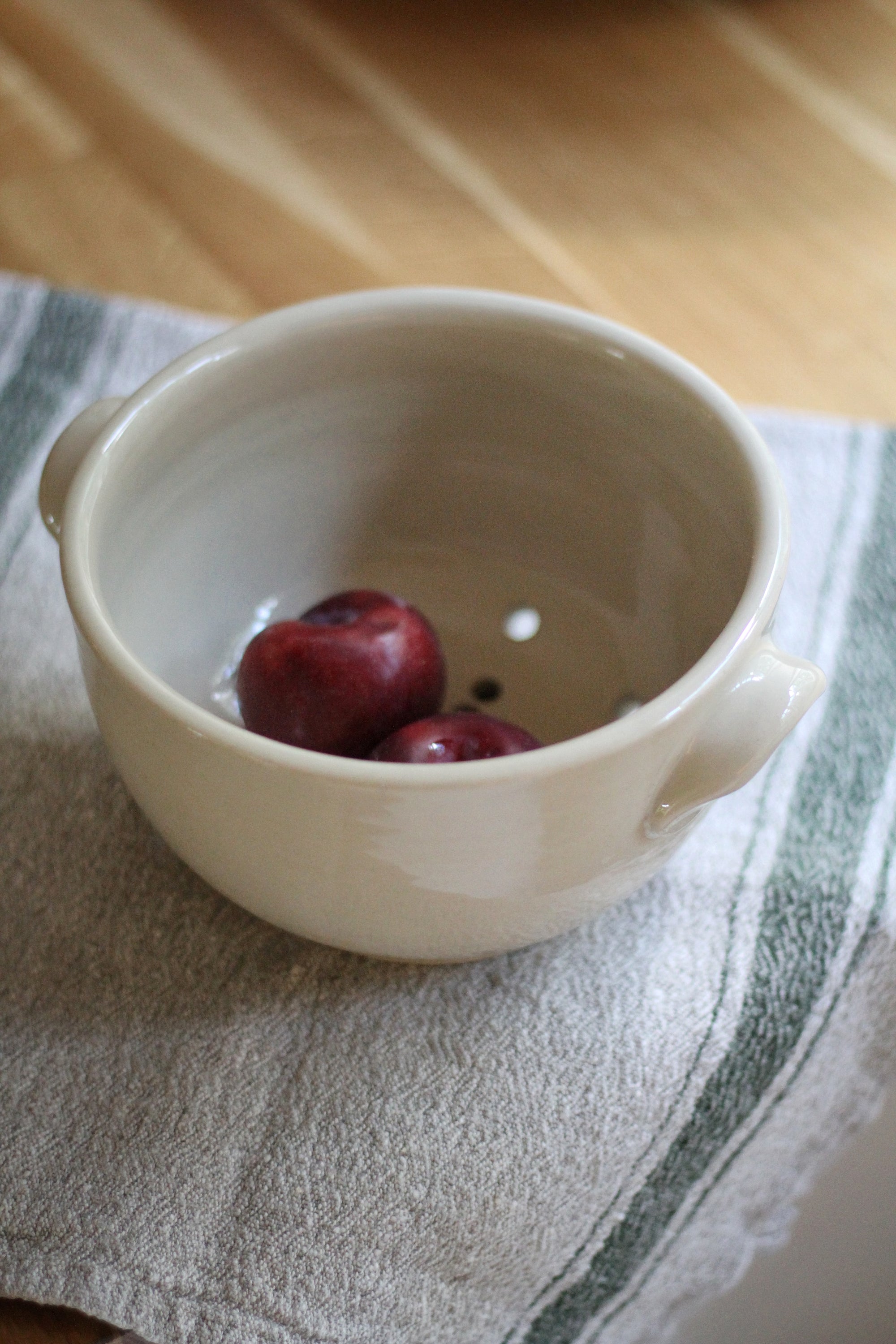 glossy glazed handmade berry colander