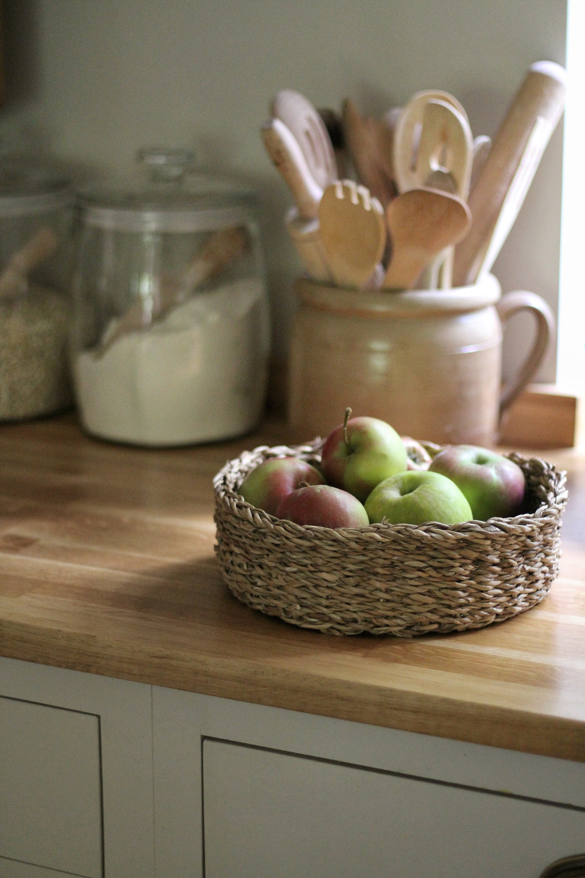 seagrass small woven round basket 