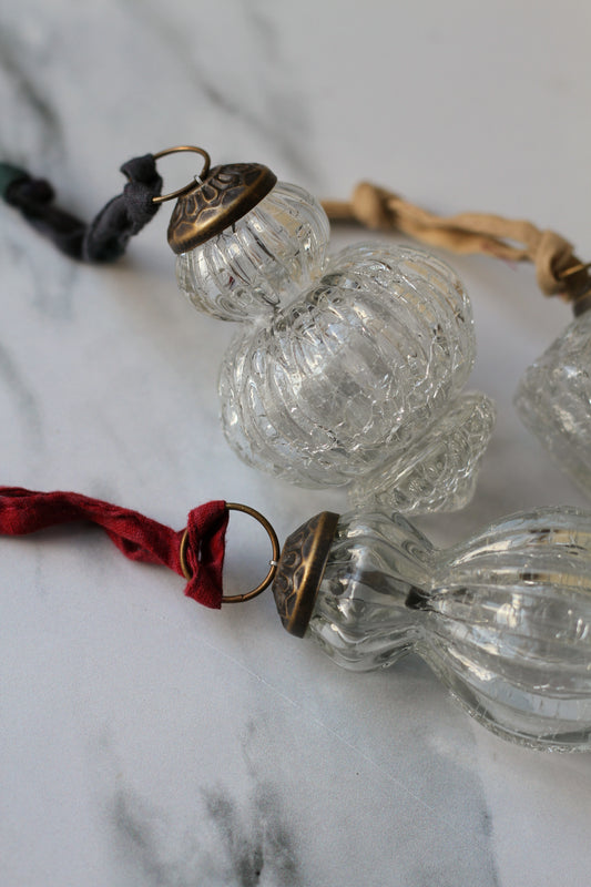 set of 3 glass bauble 