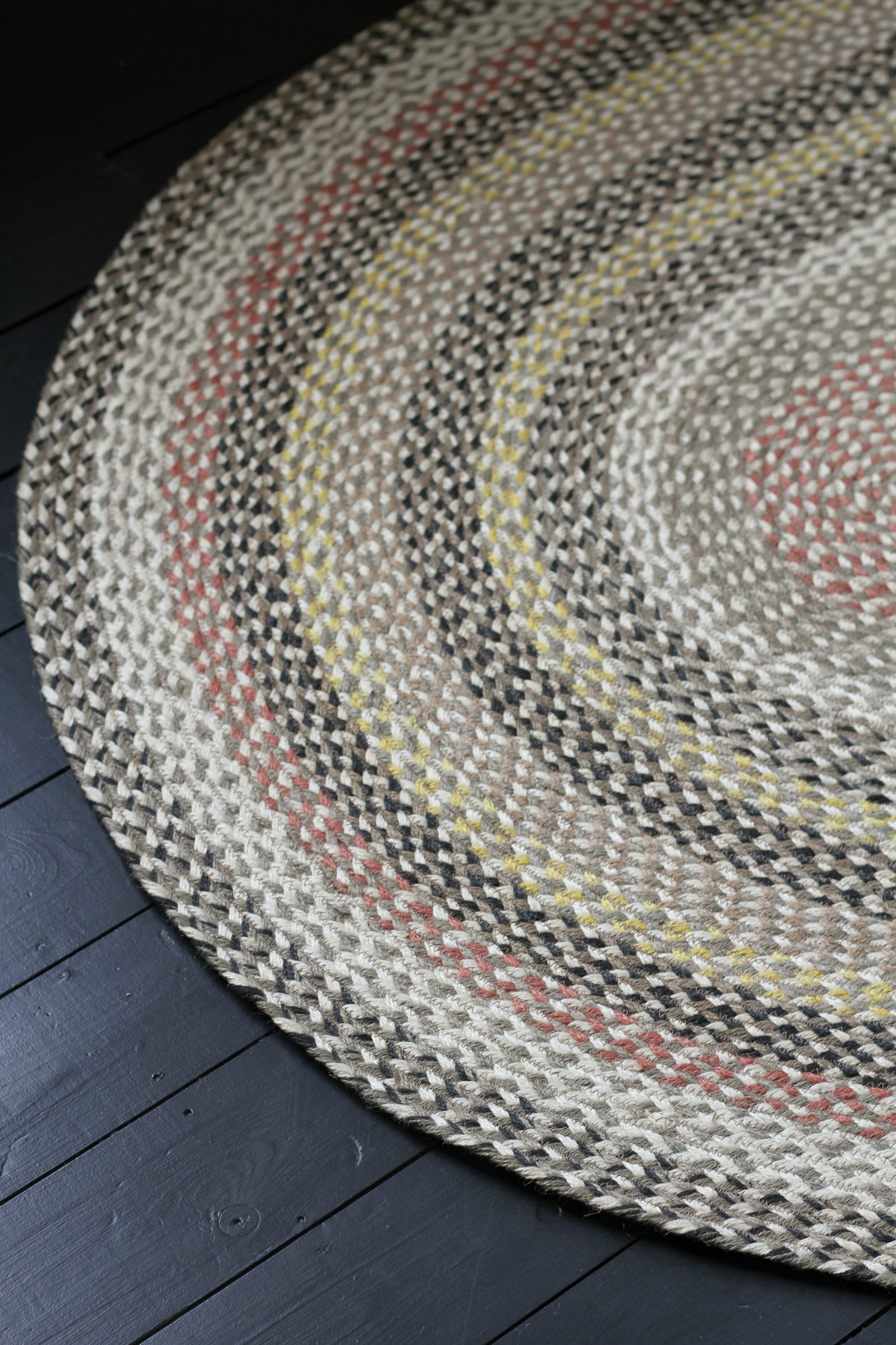 lila braided jute runner with oval ends