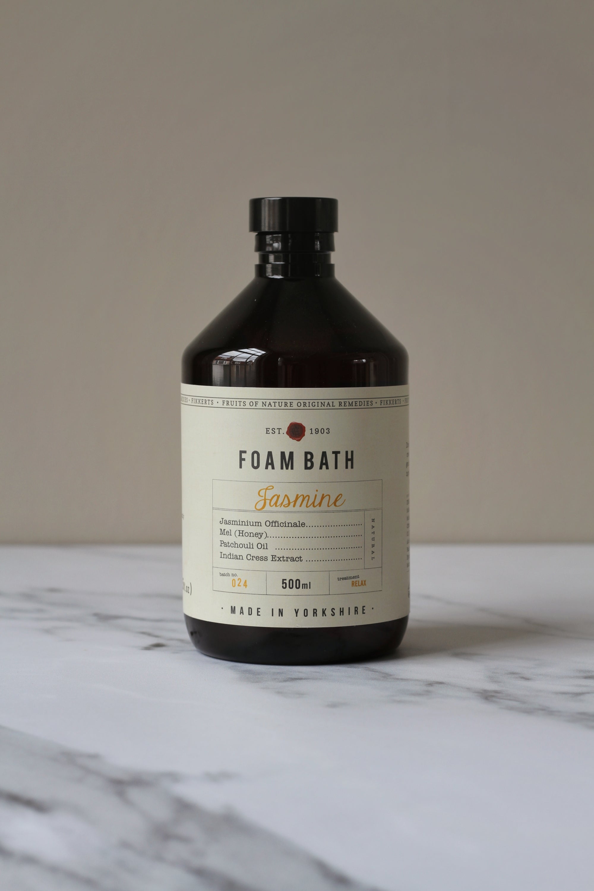 Jasmine scented bath foam
