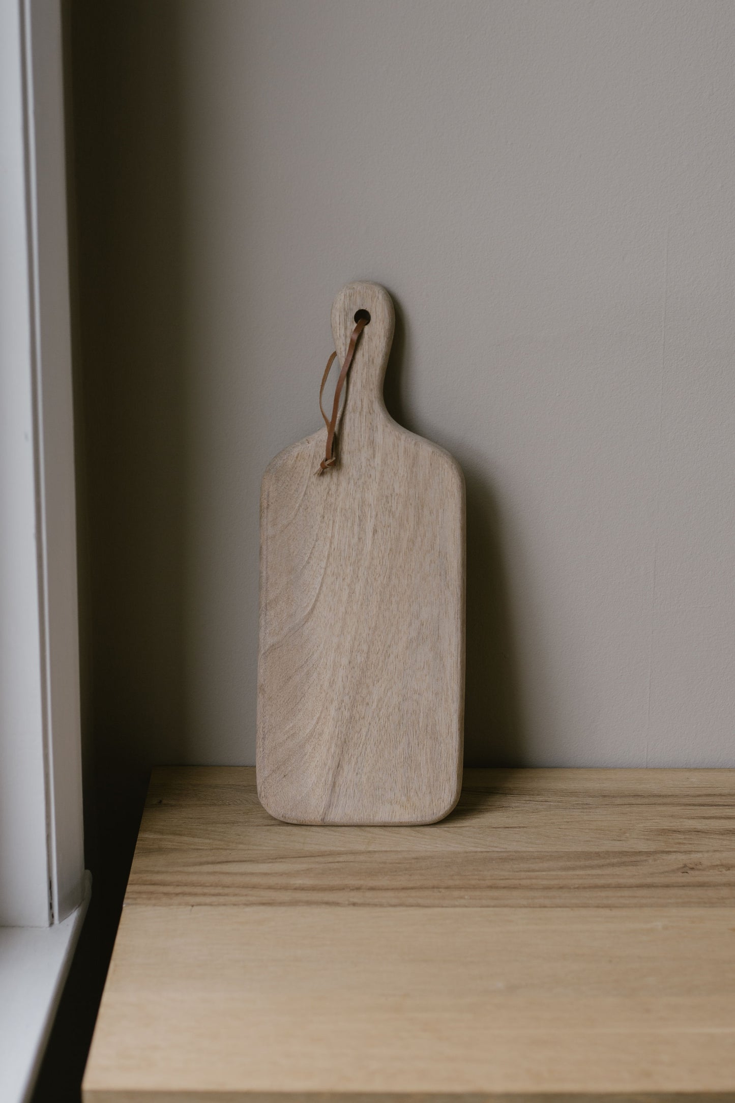 wooden chopping board